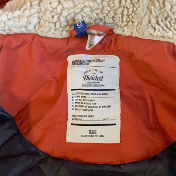 Divided coat - Picture 2 of 4